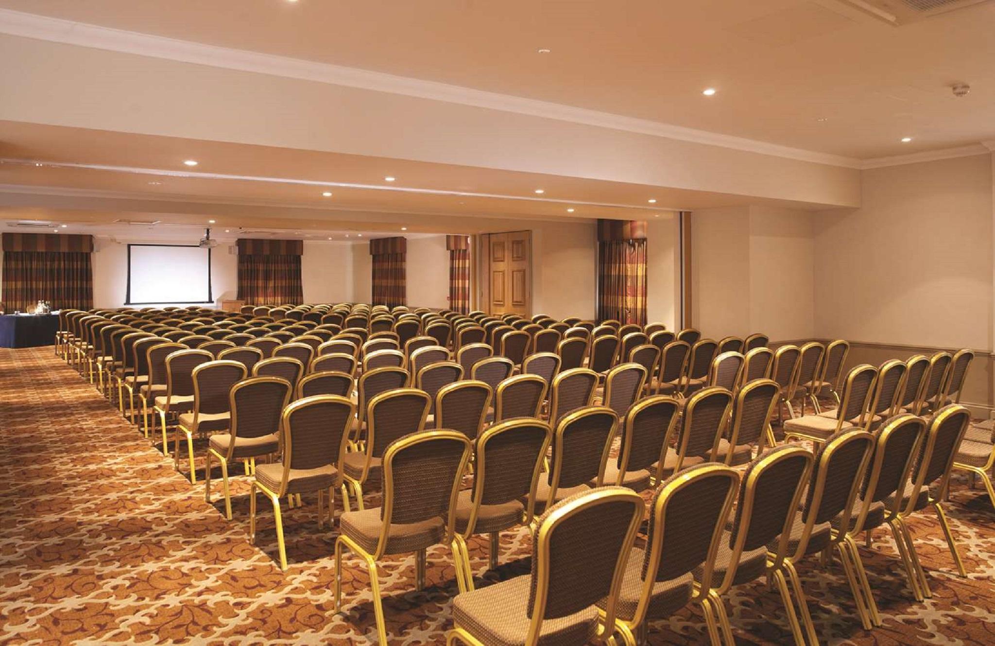 Macdonald Frimley Hall Hotel & Spa Camberley Bagian luar foto