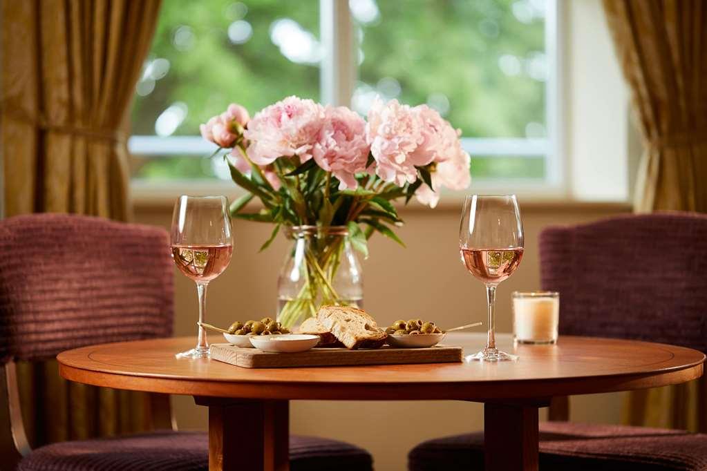 Macdonald Frimley Hall Hotel & Spa Camberley Ruang foto